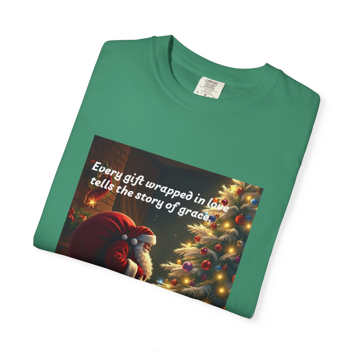 Christmas Gift T-Shirt, Unisex Holiday Tee, Santa Shirt, Christmas Apparel, Festive Gift Idea