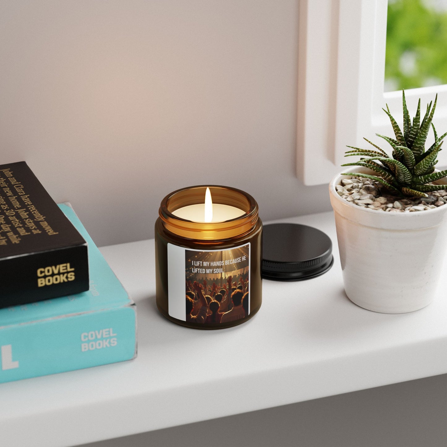 Inspirational Worship Soy Candle — “I Lift My Hands Because He Lifted My Soul” (Amber Jar)