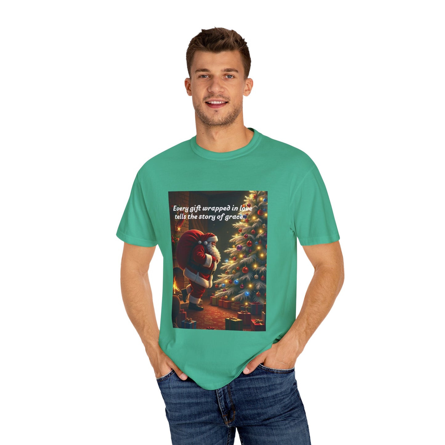 Christmas Gift T-Shirt, Unisex Holiday Tee, Santa Shirt, Christmas Apparel, Festive Gift Idea