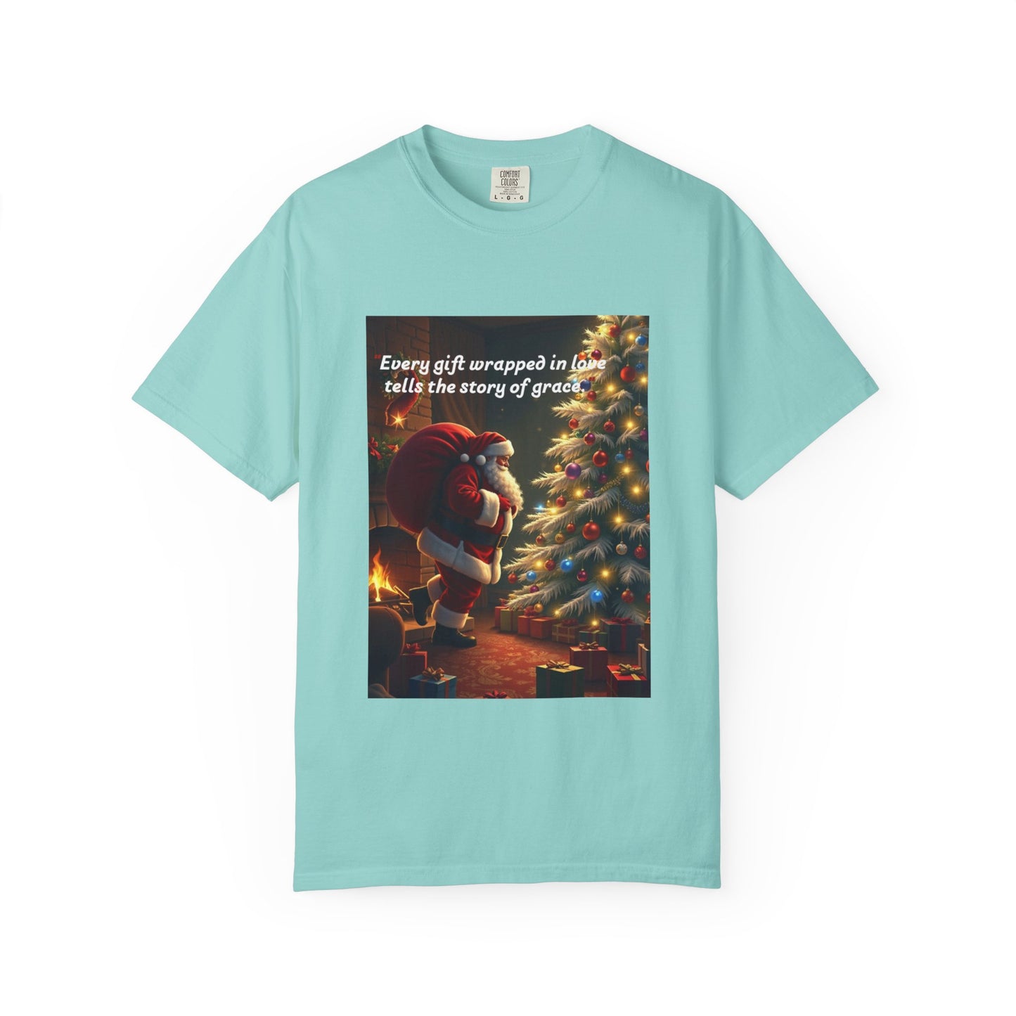 Christmas Gift T-Shirt, Unisex Holiday Tee, Santa Shirt, Christmas Apparel, Festive Gift Idea